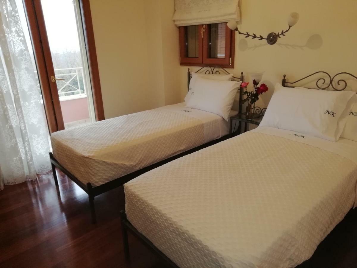 Epavlis Nadine Corfu Villa Gouvia Buitenkant foto