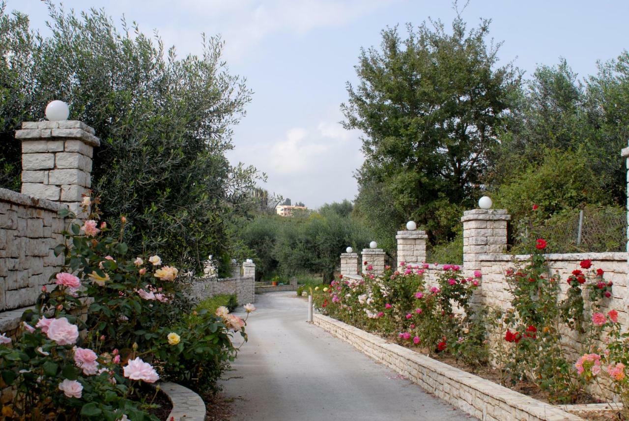 Epavlis Nadine Corfu Villa Gouvia Buitenkant foto