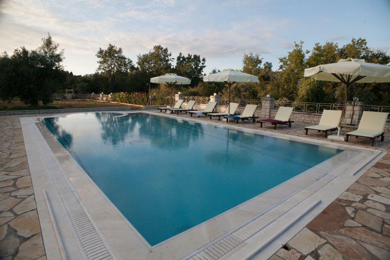Epavlis Nadine Corfu Villa Gouvia Buitenkant foto